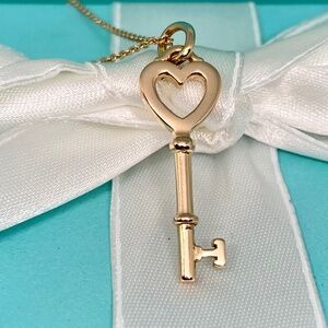 Tiffany & Co. Heart Key Necklace 18K Rose Gold 16” 28mm